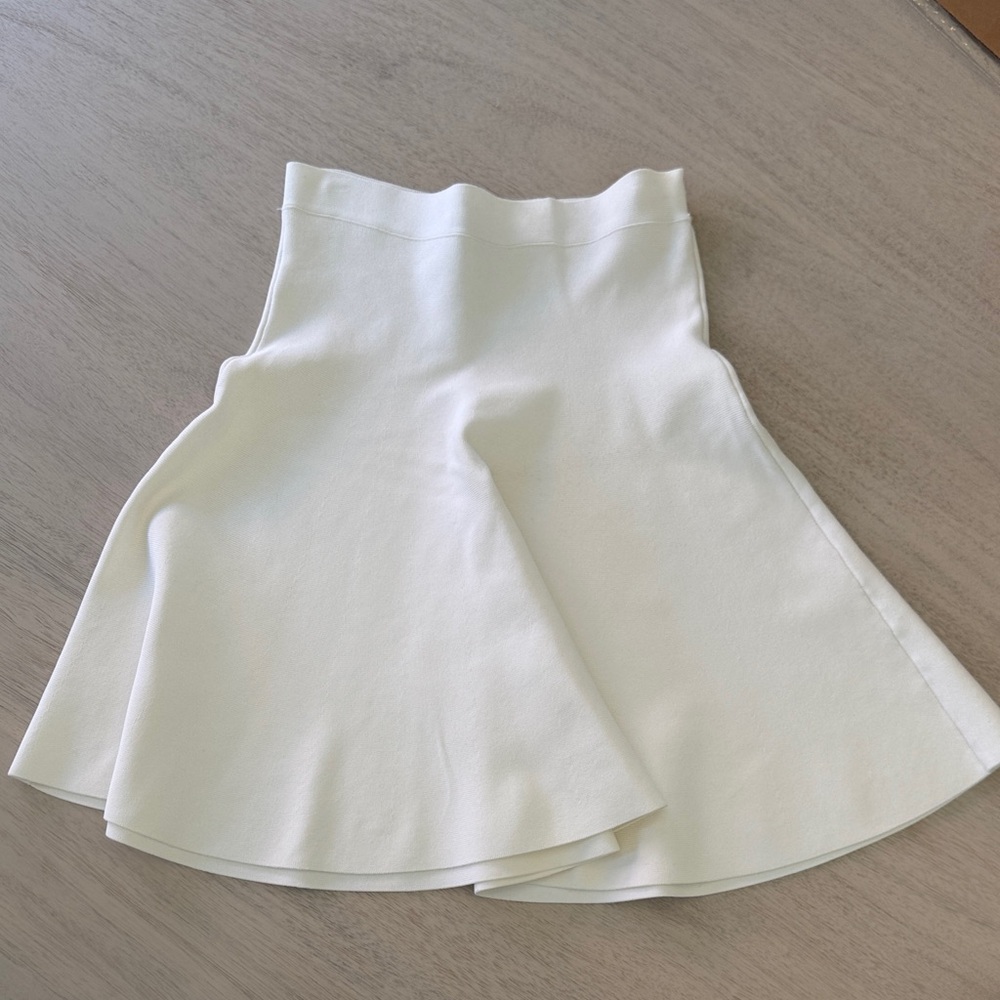 BCBGMaxAzria Cream Mini Skirt